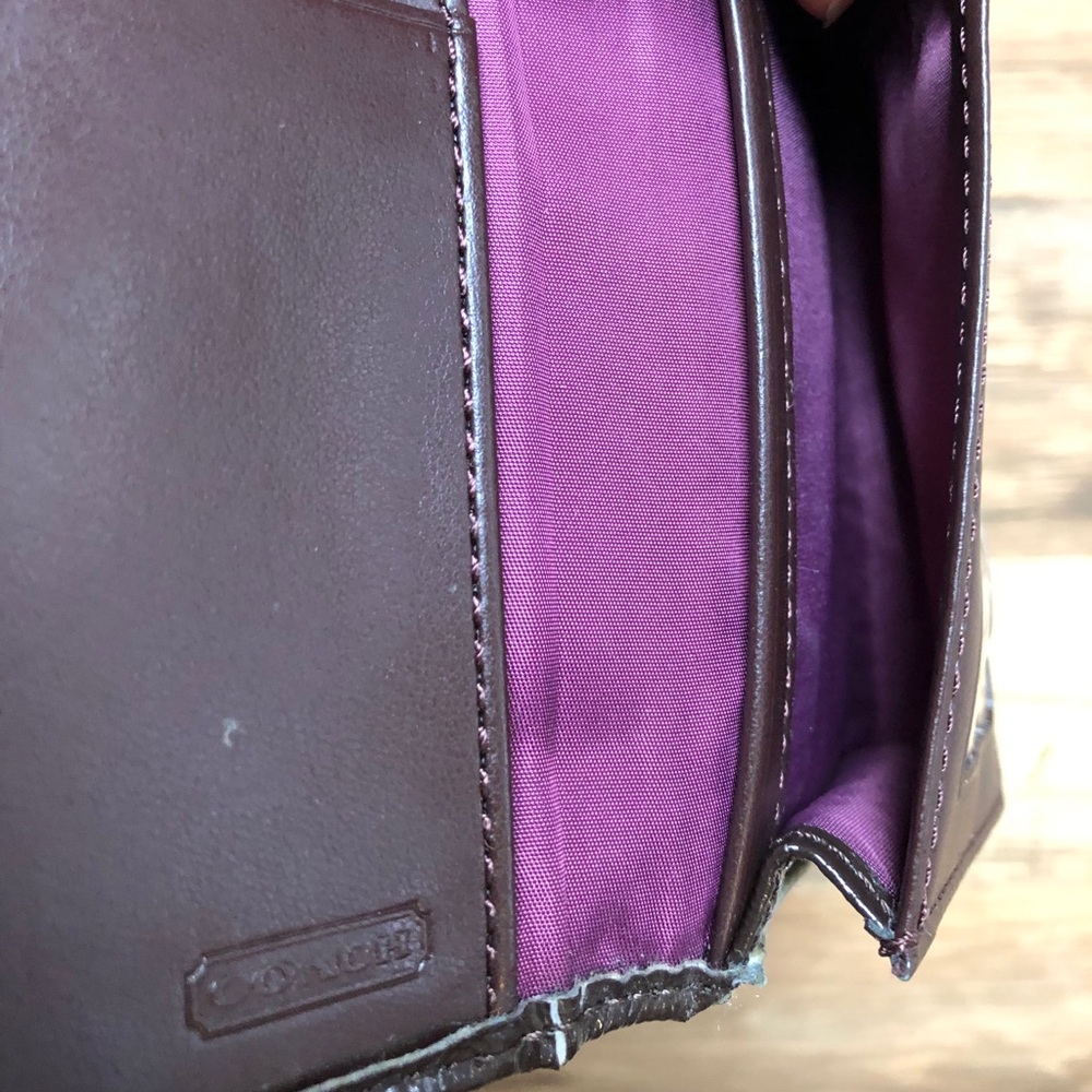 Coach Wallet - Picture 4 of 4